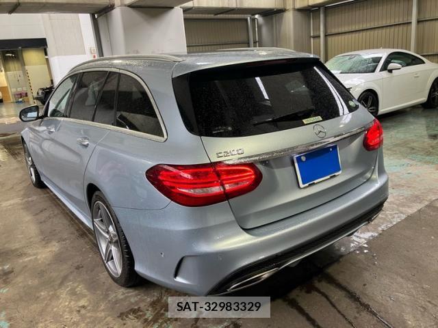 Mercedes Benz C-CLASS 2017-09 7562411-3