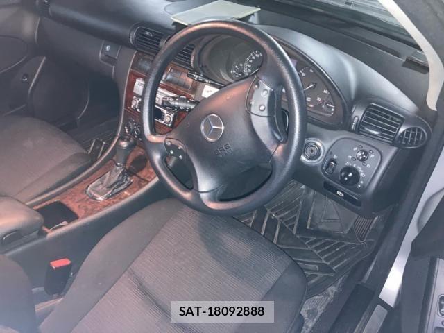 Mercedes Benz C-CLASS 2004-09 7617969-14