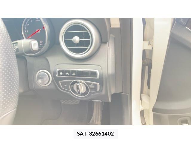 Mercedes Benz C-CLASS 2015-07 7617965-15