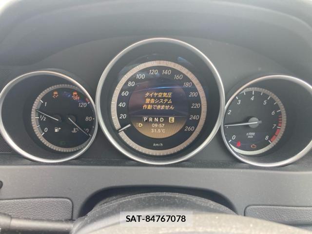 Mercedes Benz C-CLASS 2012-09 7617968-16