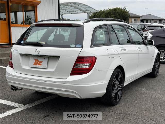 Mercedes Benz C-CLASS 2014-03 7617967-23