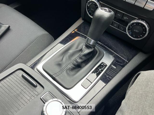 Mercedes Benz C-CLASS 2011-12 7617966-16