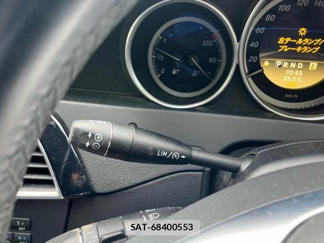 Mercedes Benz C-CLASS 2011-12 7617966-19