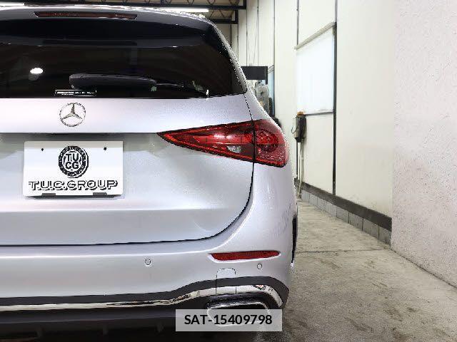 Mercedes Benz C-CLASS 2023-06 7725497-14