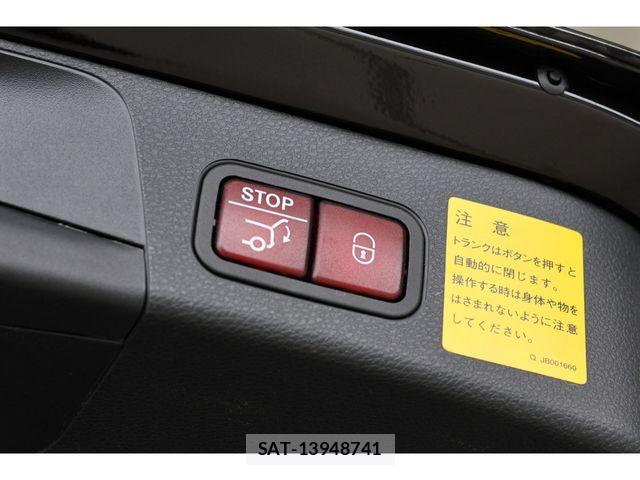 Mercedes Benz C-CLASS 2015-07 7877675-27