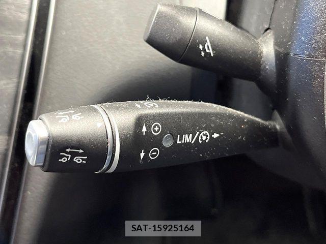 Mercedes Benz C-CLASS 2017-03 7877672-3