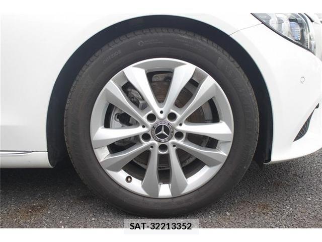 Mercedes Benz C-CLASS 2019-06 7902926-27
