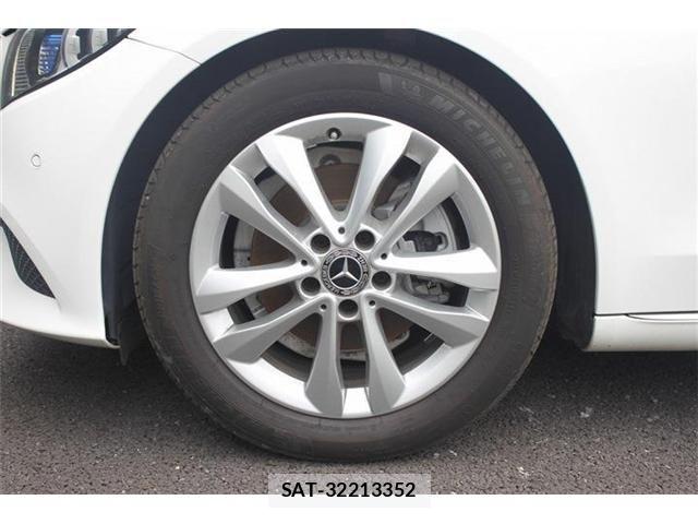 Mercedes Benz C-CLASS 2019-06 7902926-29