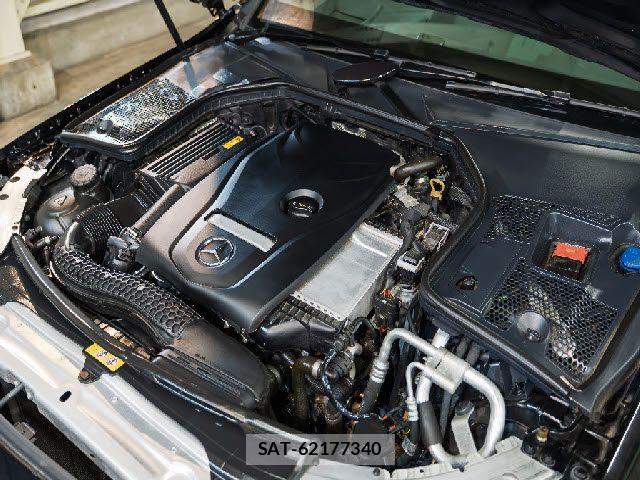 Mercedes Benz C-CLASS 2018-01 7962567-9