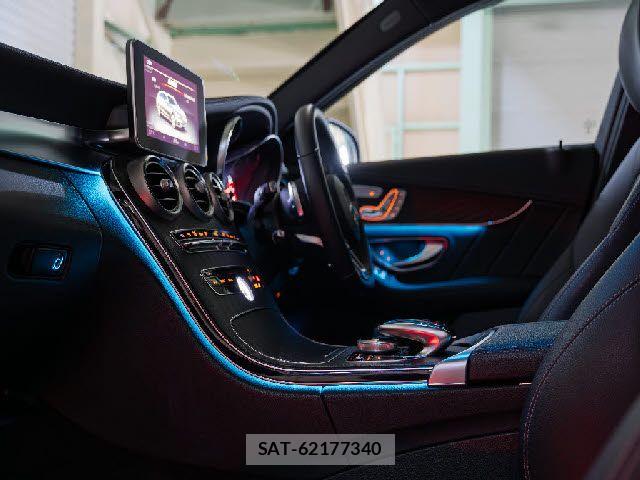 Mercedes Benz C-CLASS 2018-01 7962567-2