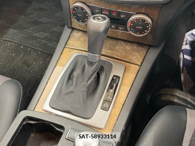 Mercedes Benz C-CLASS 2009-12 7979912-21