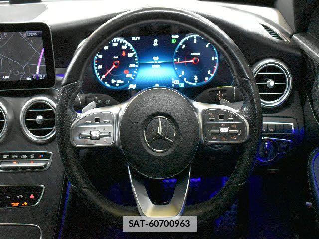 Mercedes Benz C-CLASS 2019-02 7979911-15