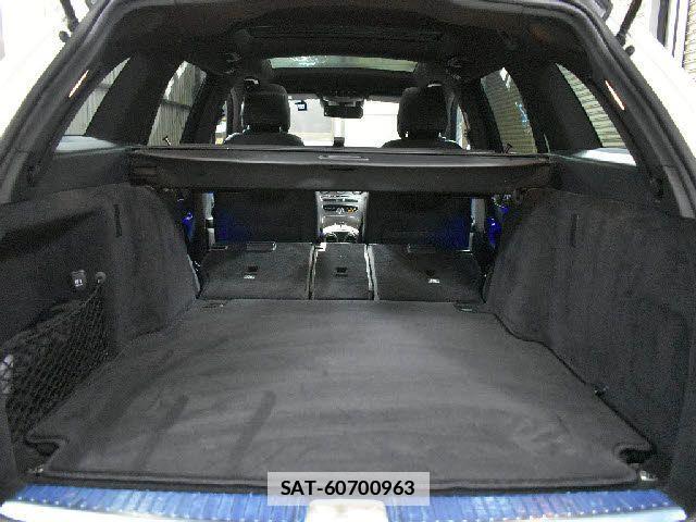 Mercedes Benz C-CLASS 2019-02 7979911-19
