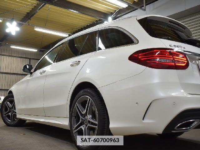 Mercedes Benz C-CLASS 2019-02 7979911-23