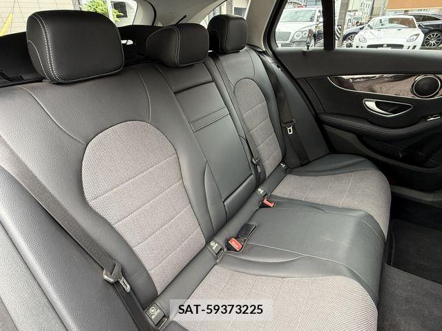 Mercedes Benz C-CLASS 2018-05 7979913-13