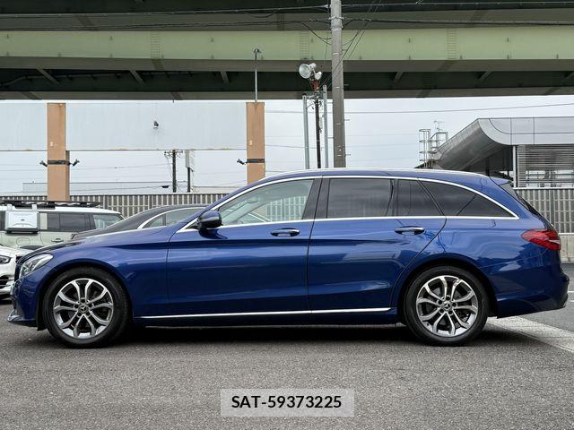 Mercedes Benz C-CLASS 2018-05 7979913-6