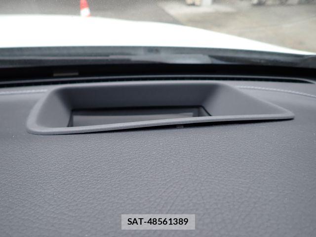 Mercedes Benz C-CLASS 2017-06 8036664-18