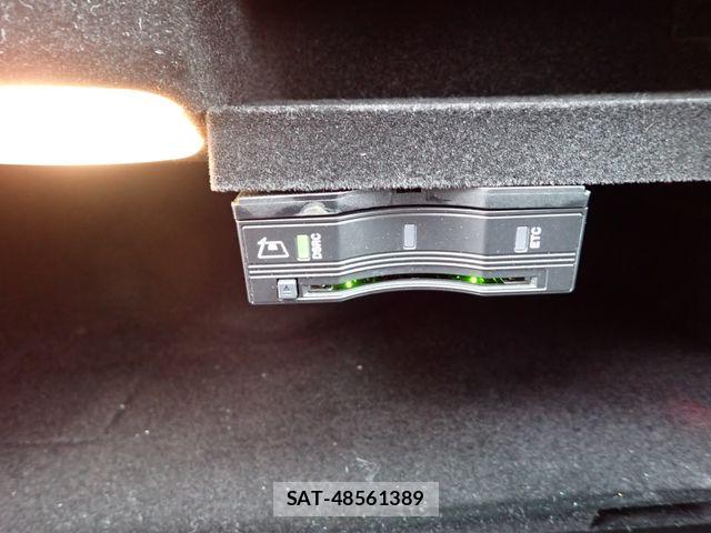 Mercedes Benz C-CLASS 2017-06 8036664-29