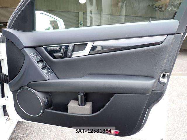 Mercedes Benz C-CLASS 2013-12 8036663-17