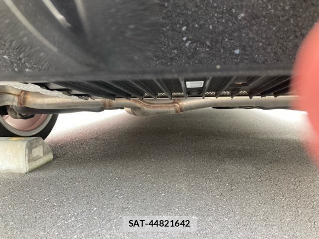 Mercedes Benz C-CLASS 2018-07 8036667-14