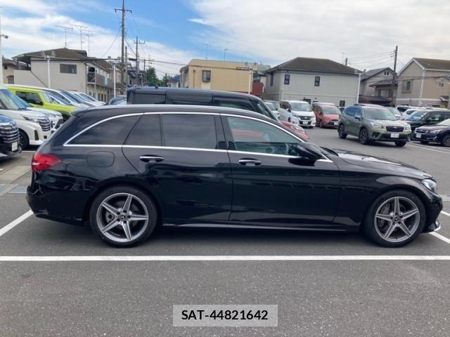 Mercedes Benz C-CLASS 2018-07 8036667-16