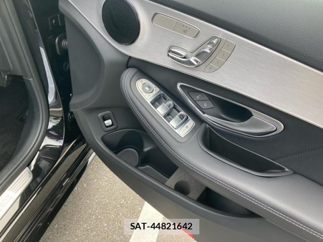 Mercedes Benz C-CLASS 2018-07 8036667-19