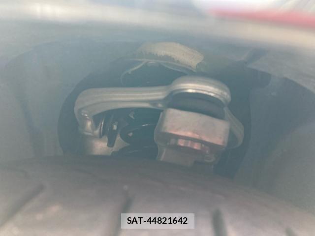 Mercedes Benz C-CLASS 2018-07 8036667-6