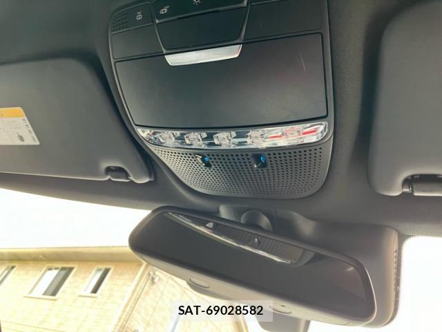 Mercedes Benz C-CLASS 2015-02 8036669-24