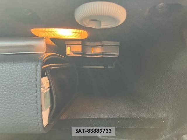 Mercedes Benz C-CLASS 2013-09 8036671-25