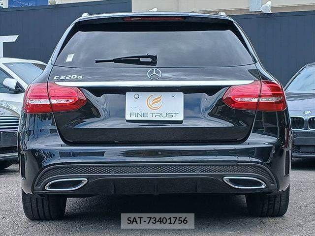 Mercedes Benz C-CLASS 2018-02 8100353-17