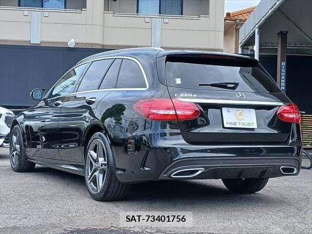 Mercedes Benz C-CLASS 2018-02 8100353-18