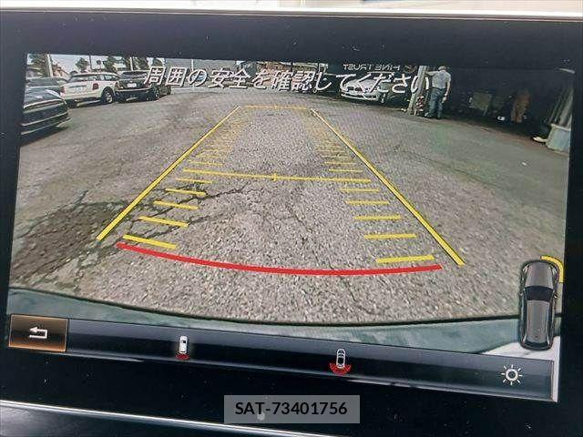 Mercedes Benz C-CLASS 2018-02 8100353-5