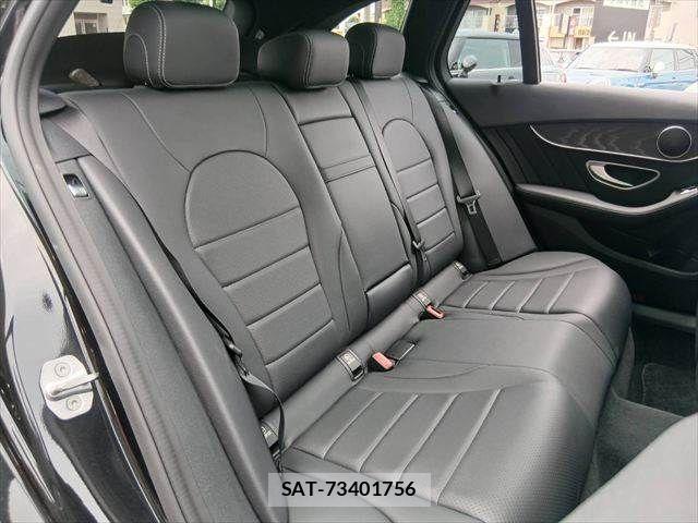 Mercedes Benz C-CLASS 2018-02 8100353-7