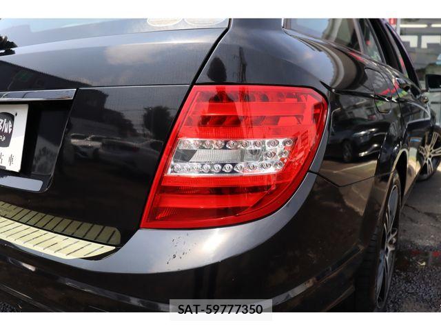 Mercedes Benz C-CLASS 2014-01 8100357-19