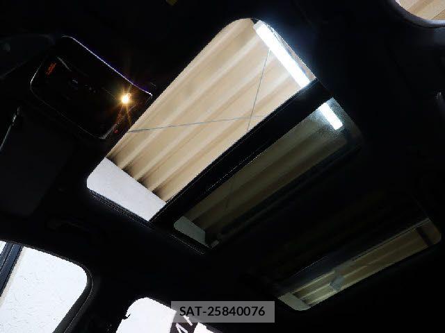 Mercedes Benz C-CLASS 2022-02 8100349-9