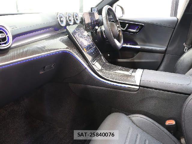 Mercedes Benz C-CLASS 2022-02 8100349-2