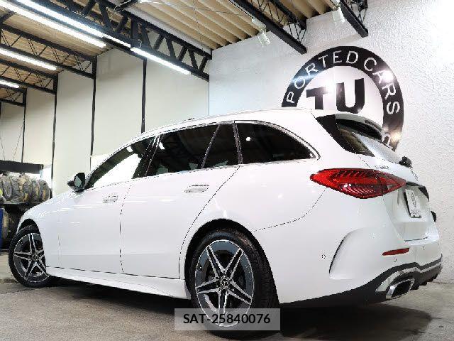 Mercedes Benz C-CLASS 2022-02 8100349-3