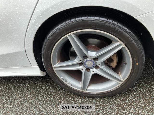 Mercedes Benz C-CLASS 2014-12 8100352-11