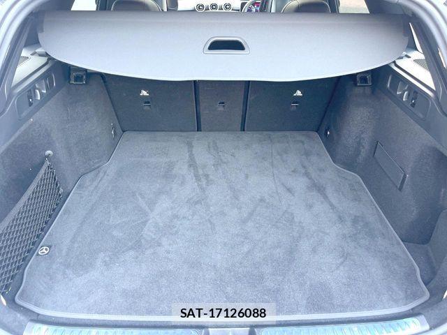 Mercedes Benz C-CLASS 2022-08 8131152-10