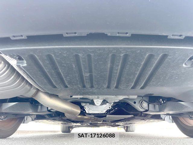 Mercedes Benz C-CLASS 2022-08 8131152-19