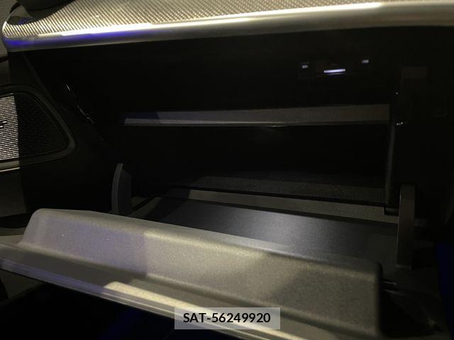 Mercedes Benz C-CLASS 2023-12 8158780-12