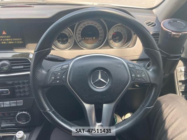 Mercedes Benz C-CLASS 2011-07 8158781-15