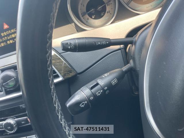 Mercedes Benz C-CLASS 2011-07 8158781-18