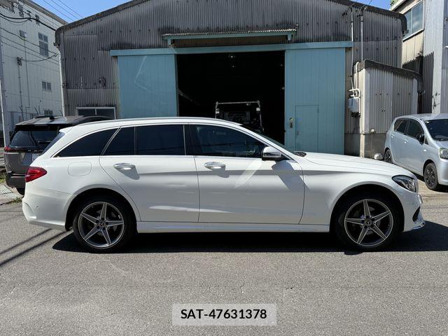 Mercedes Benz C-CLASS 2017-06 8208640-7