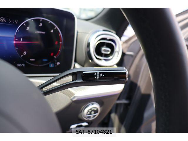 Mercedes Benz C-CLASS 2022-01 8208635-6