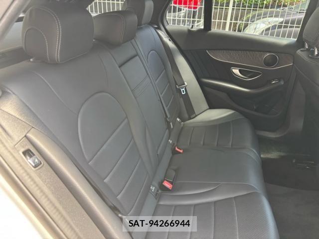 Mercedes Benz C-CLASS 2018-01 8208638-11