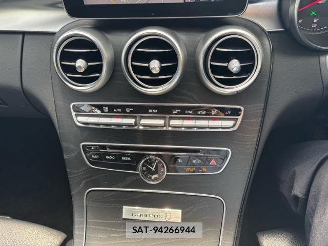 Mercedes Benz C-CLASS 2018-01 8208638-18