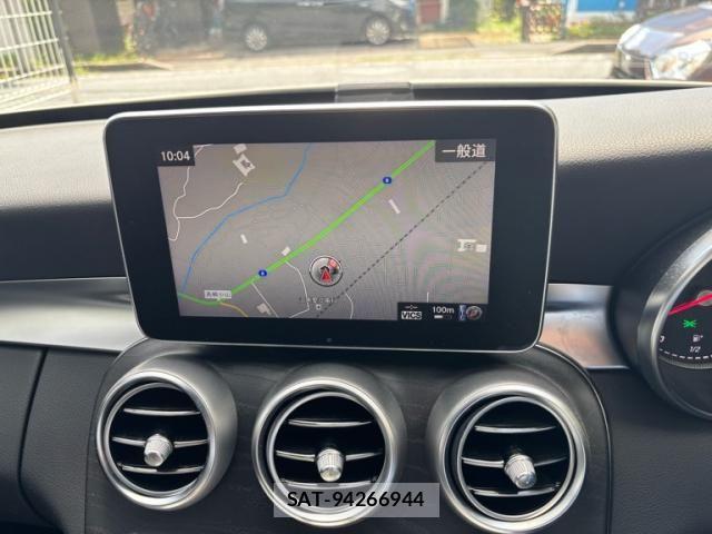 Mercedes Benz C-CLASS 2018-01 8208638-19