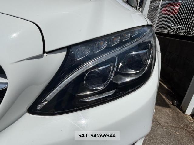 Mercedes Benz C-CLASS 2018-01 8208638-2