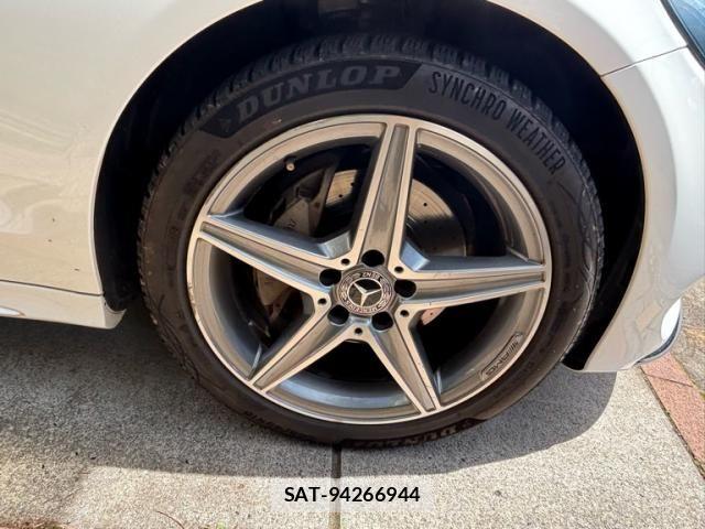 Mercedes Benz C-CLASS 2018-01 8208638-3
